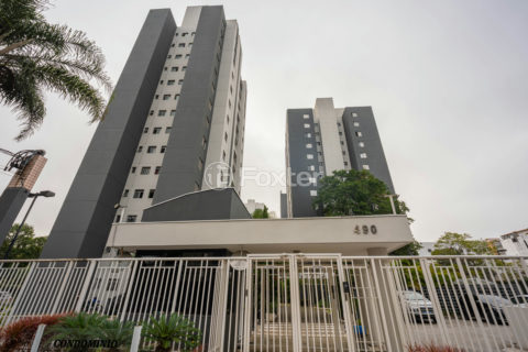 Image 18 - 1019744