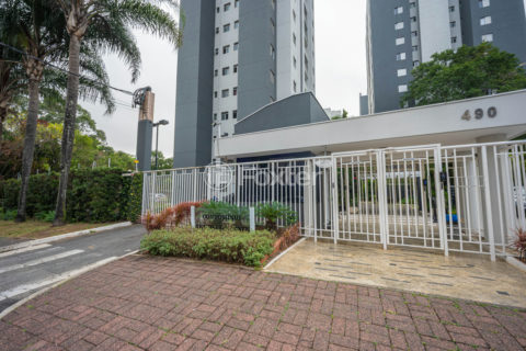 Image 17 - 1019744