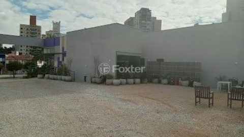 Image 7 - 891561