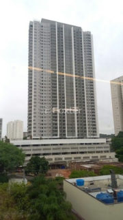 Image 25 - 892429