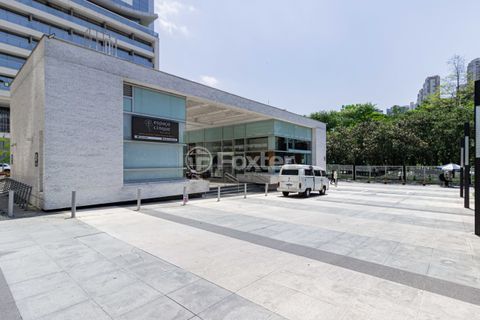 Image 39 - 1014035