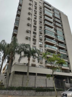 Image 25 - 984211