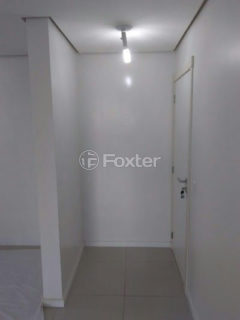 Image 30 - 965486