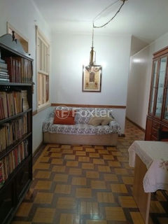 Image 6 - 984426