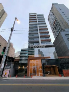 Image 28 - 886075