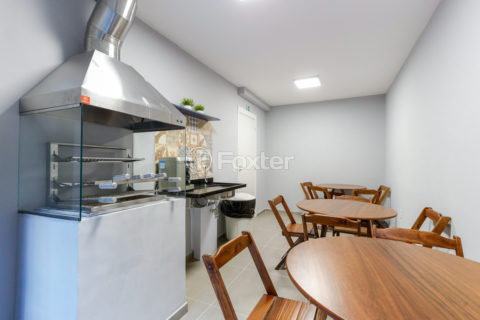 Image 21 - 1015559