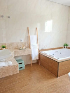 Image 34 - 927595
