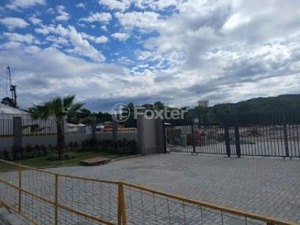 Image 30 - 953743