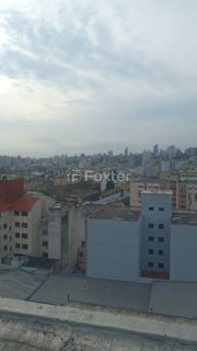 Image 17 - 995563