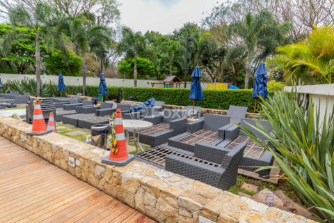 Image 59 - 939528