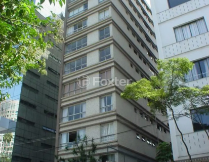 Image 23 - 323001