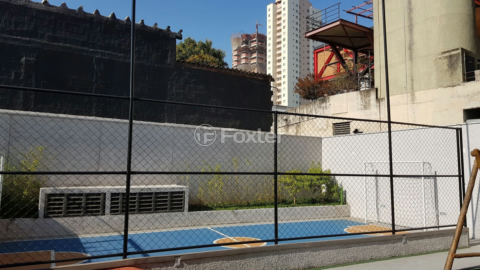 Image 73 - 896077