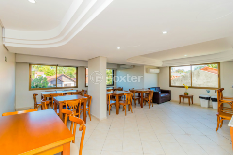 Image 33 - 1007047