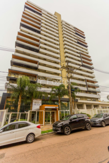 Image 65 - 647047