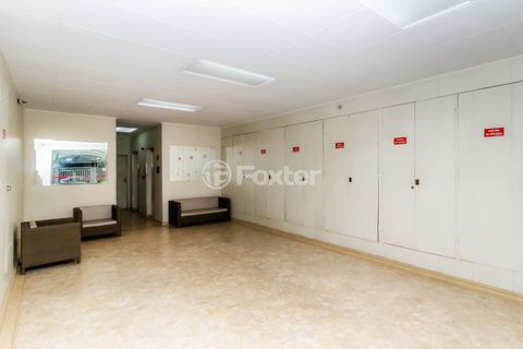 Image 35 - 336253