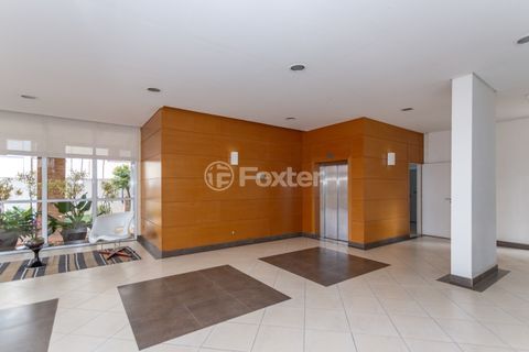 Image 33 - 1018713