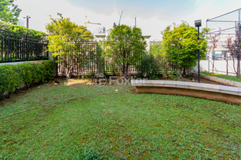 Image 79 - 855526