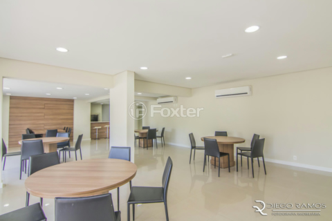 Image 33 - 995009