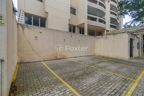 Image 28 - 1002220