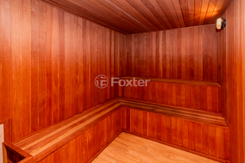 Image 40 - 895650