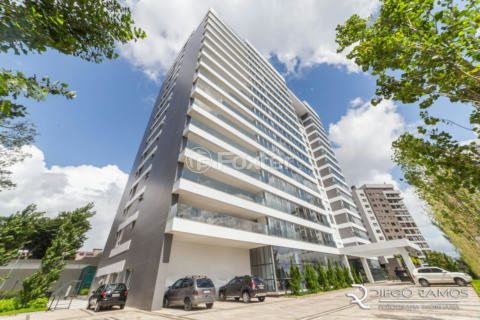 Image 35 - 1014900
