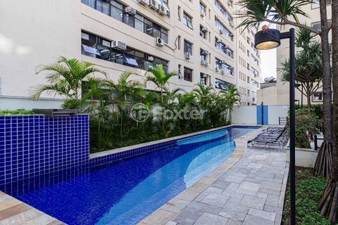 Image 33 - 1023713