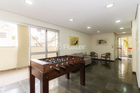 Image 37 - 970980