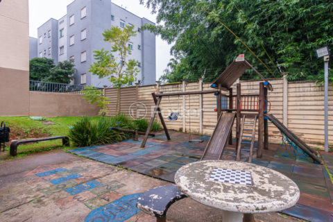 Image 19 - 884910