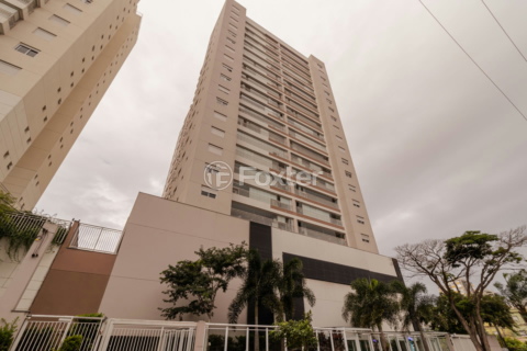Image 37 - 957382