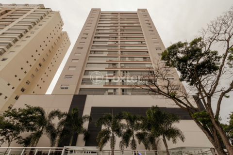 Image 39 - 957382
