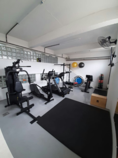 Image 76 - 333400
