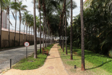 Image 48 - 1024805
