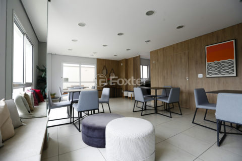 Image 22 - 1015779