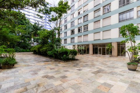 Image 16 - 1014002