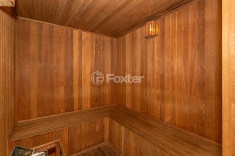 Image 34 - 813688