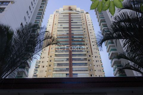 Image 33 - 1021271