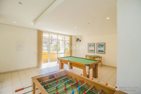 Image 32 - 958950