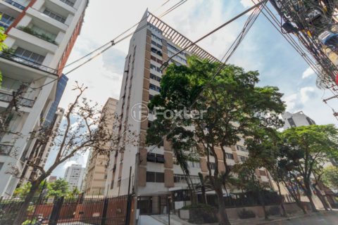 Image 33 - 1012556