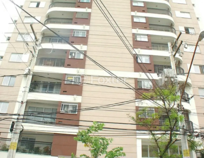 Image 40 - 1015891