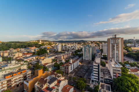 Image 32 - 1011424