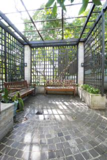 Image 71 - 994438