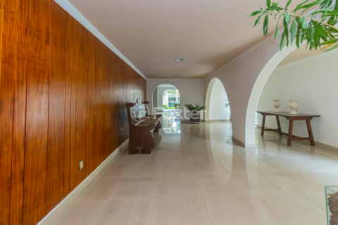 Image 32 - 985562