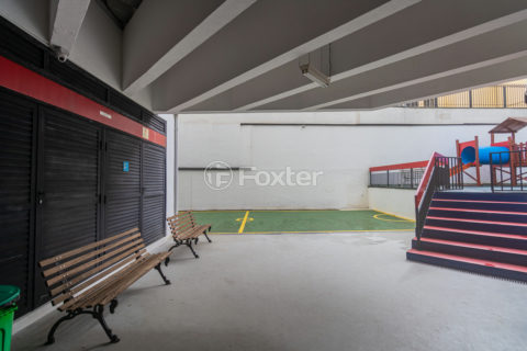 Image 36 - 1007156
