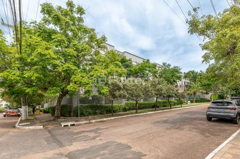 Image 33 - 968316