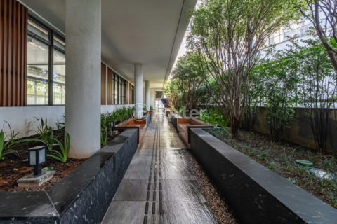 Image 33 - 450339