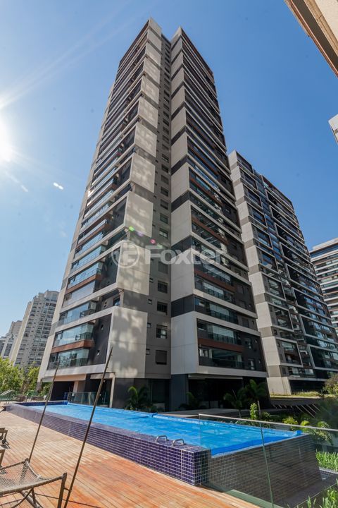 Image 75 - 871589