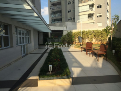 Image 34 - 1007366