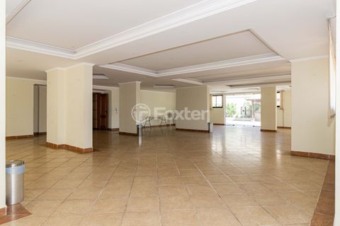 Image 47 - 917962