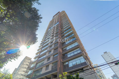 Image 42 - 1017575