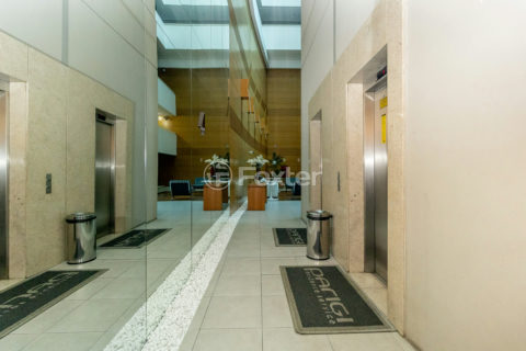 Image 60 - 995614